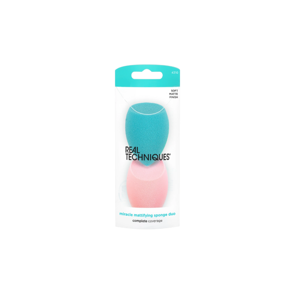 Real Techniques Miracle Mattifying Duo Sponge on Sale